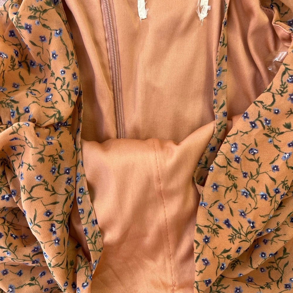 Floral dress - Picture 3 of 6